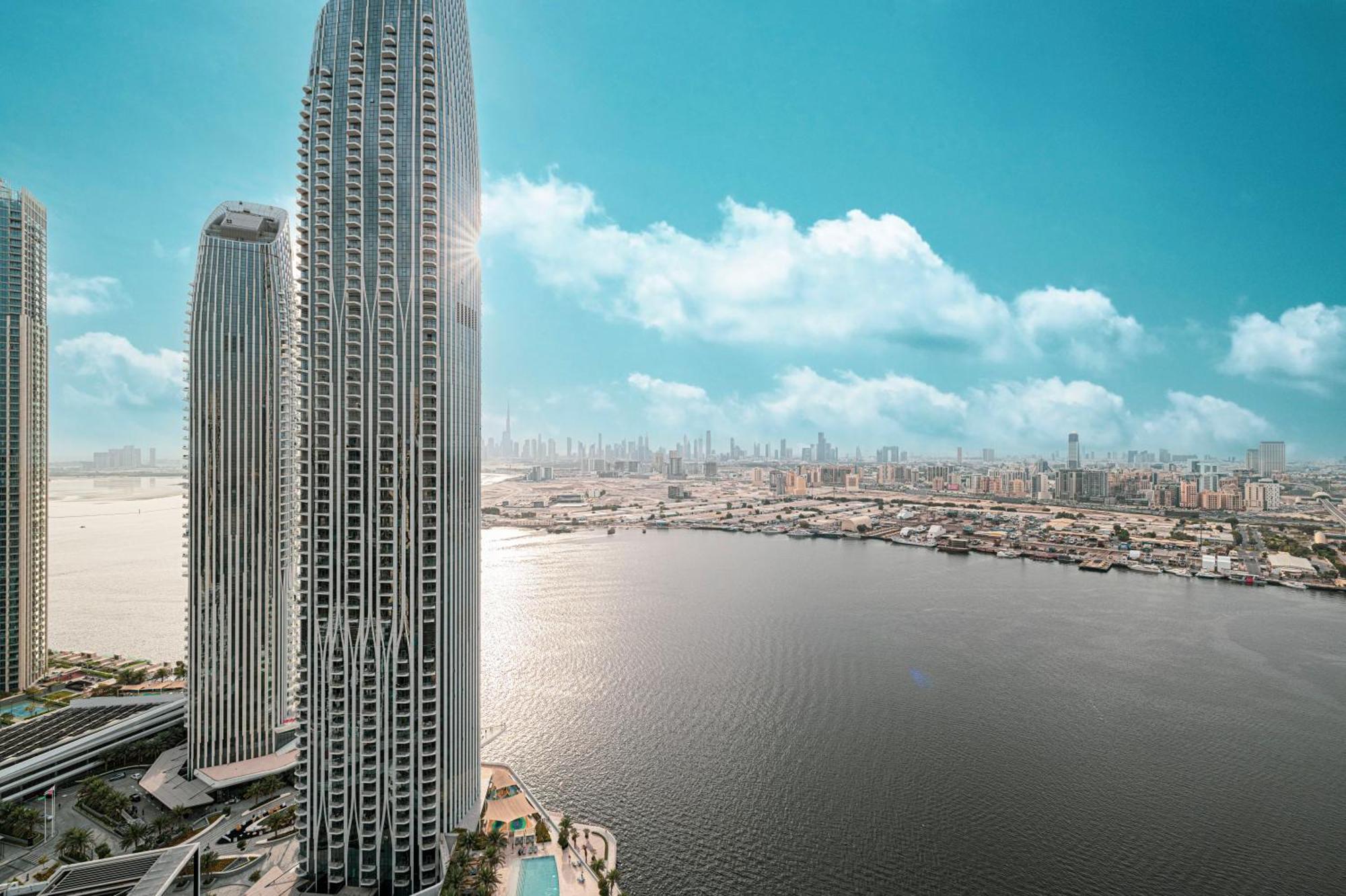 Emaar, Creek Edge Luxury Residences 2br Apartment