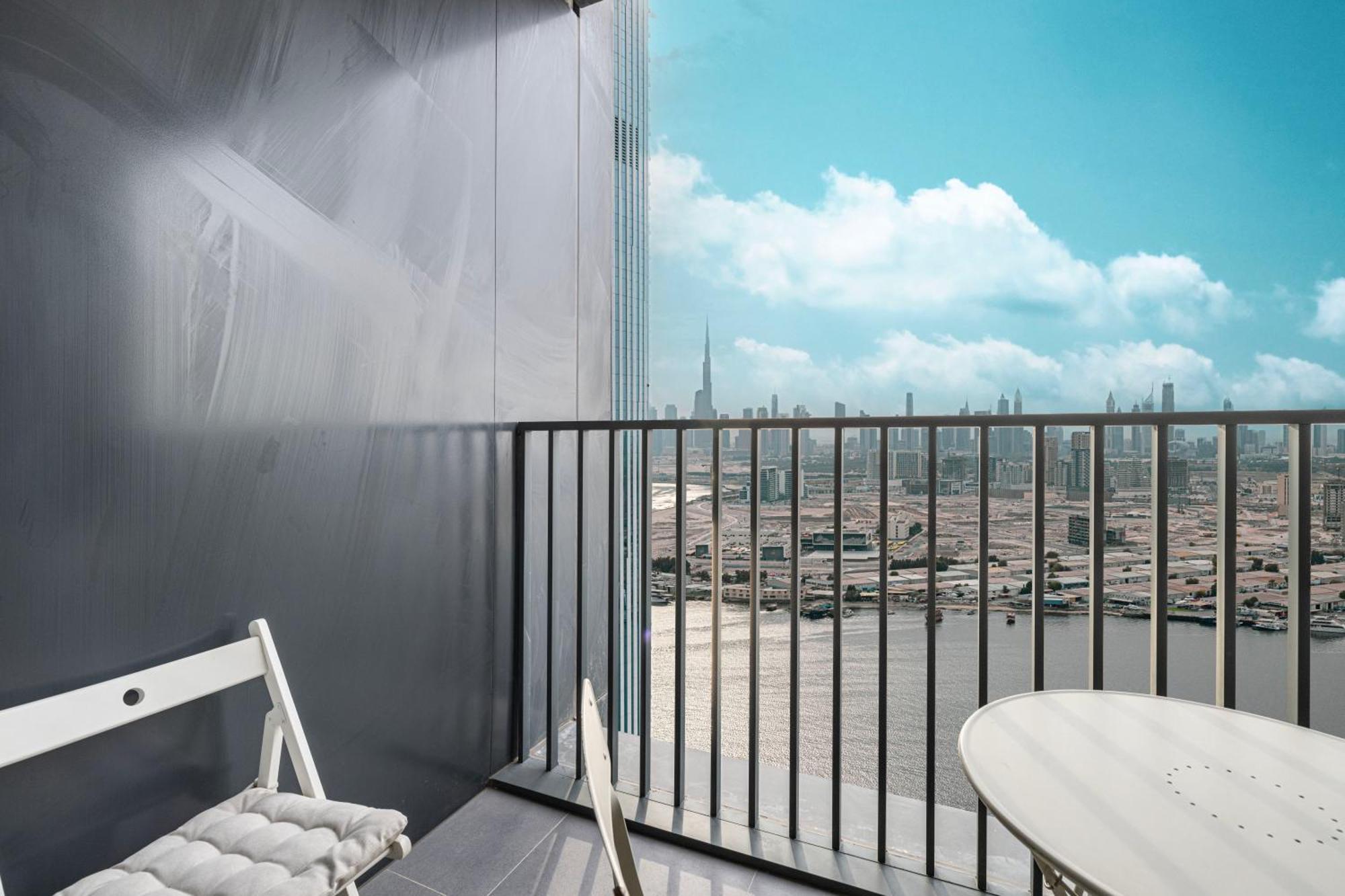 Emaar, Creek Edge Luxury Residences 2br Apartment Dubai