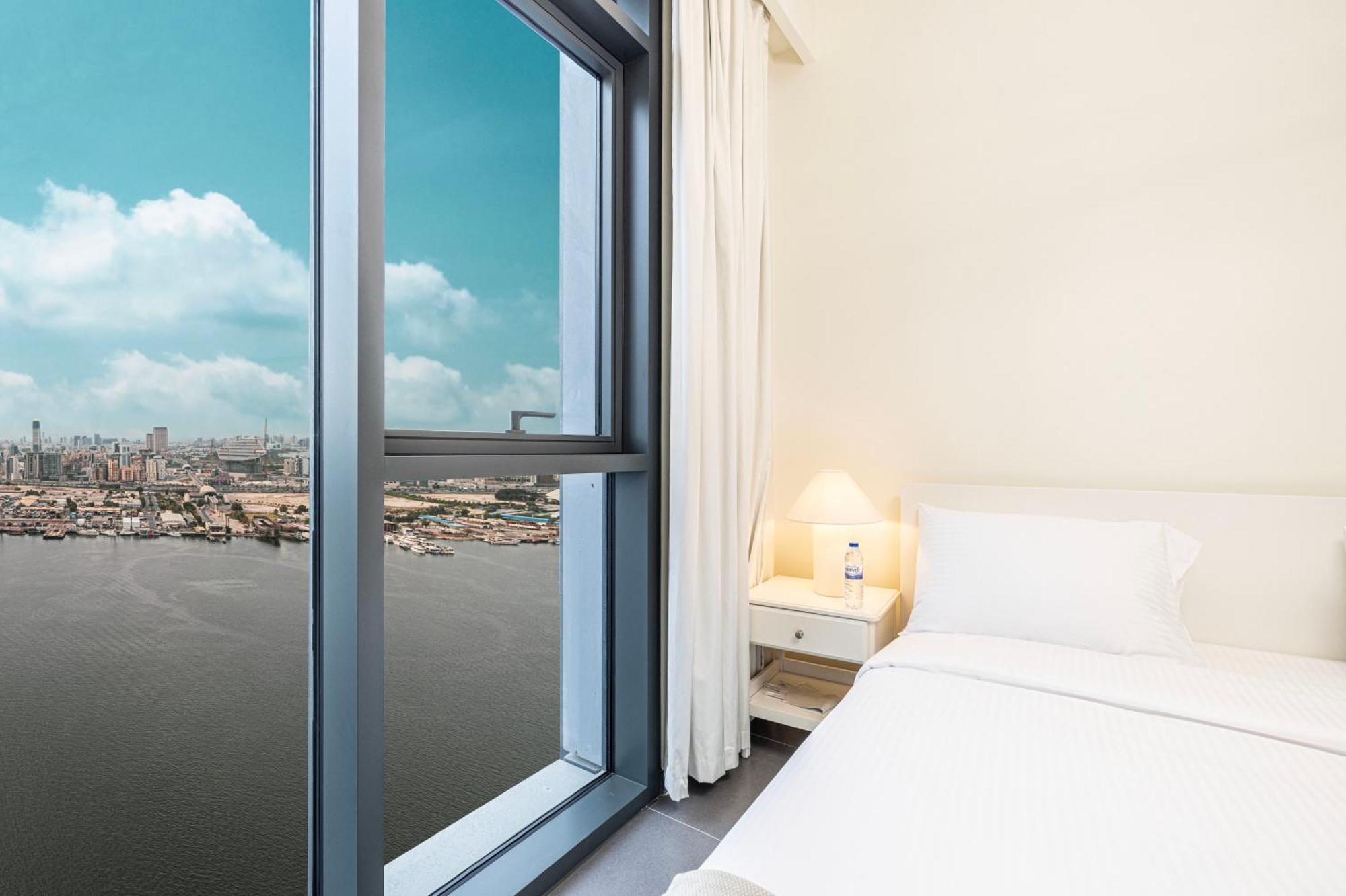 Emaar, Creek Edge Luxury Residences 2br Apartment Dubai