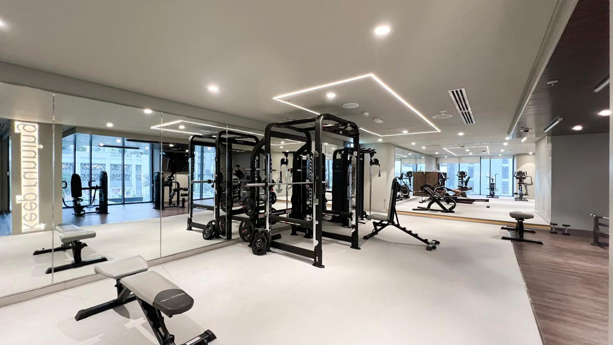 Emaar, Creek Edge Luxury Residences 2br Apartment