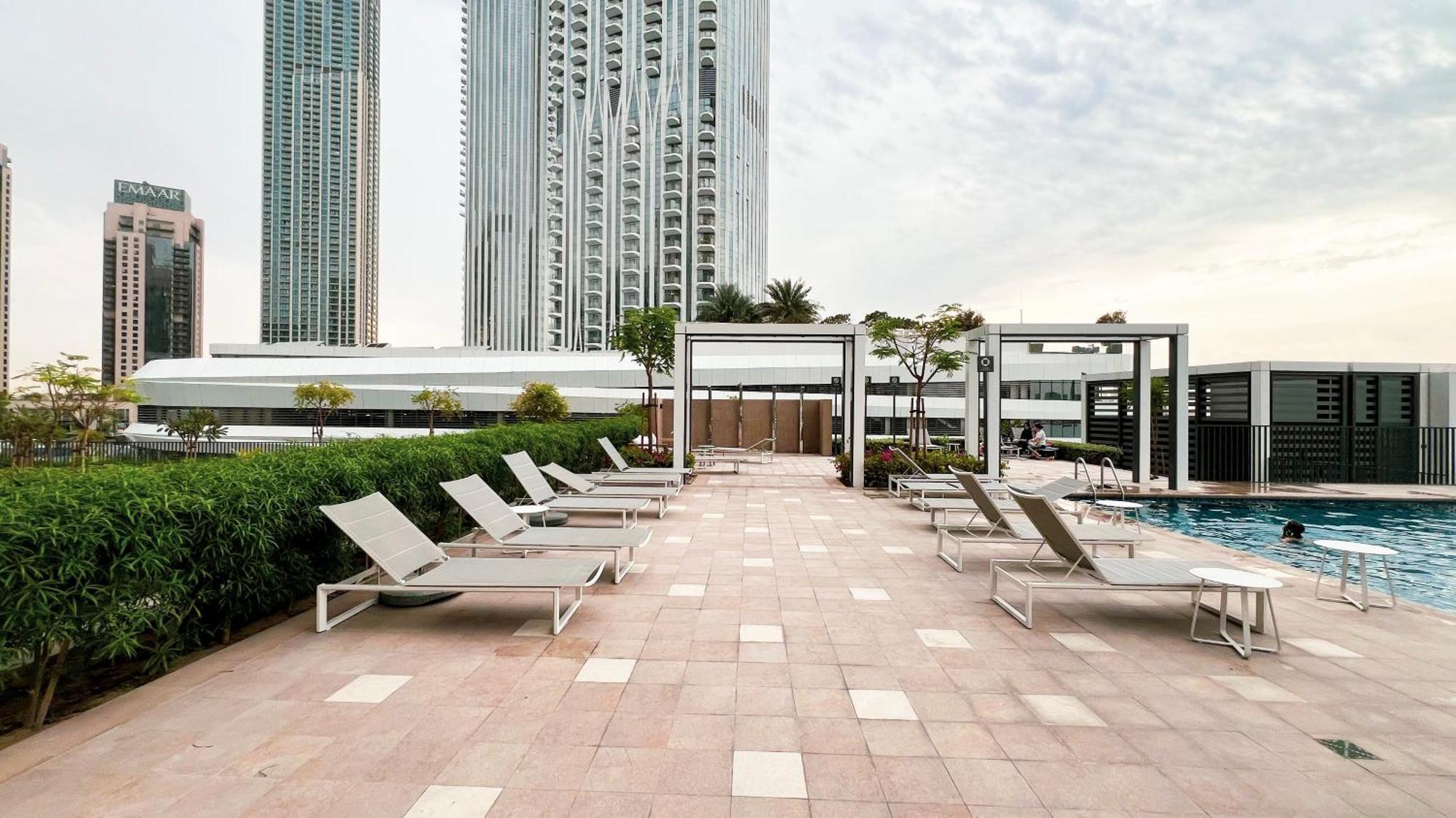 Emaar, Creek Edge Luxury Residences 2br Apartment