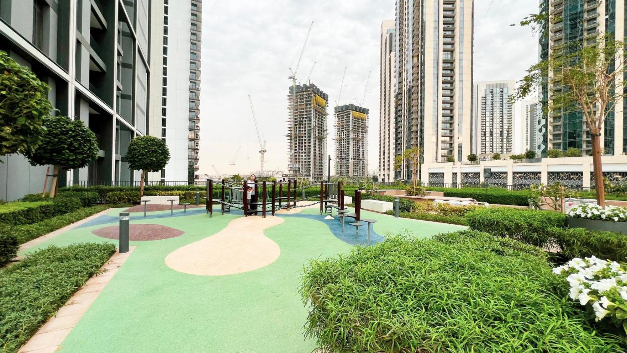 Emaar, Creek Edge Luxury Residences 2br Apartment Dubai