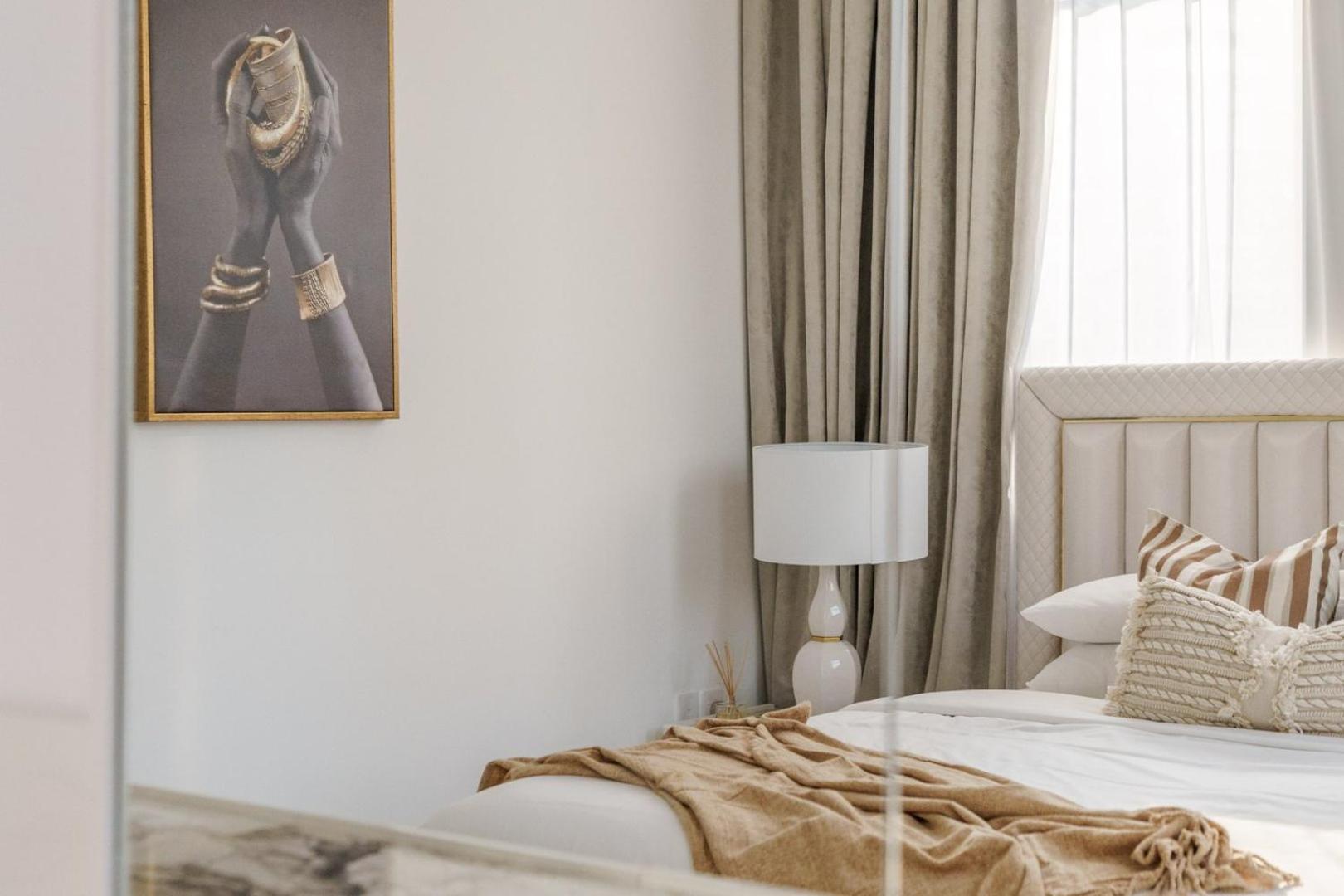 Guestready - Fabulous With Marina Canal Views Dubai