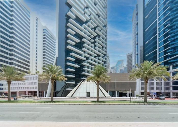 Lux Near Burj Khalifa In Business Bay *