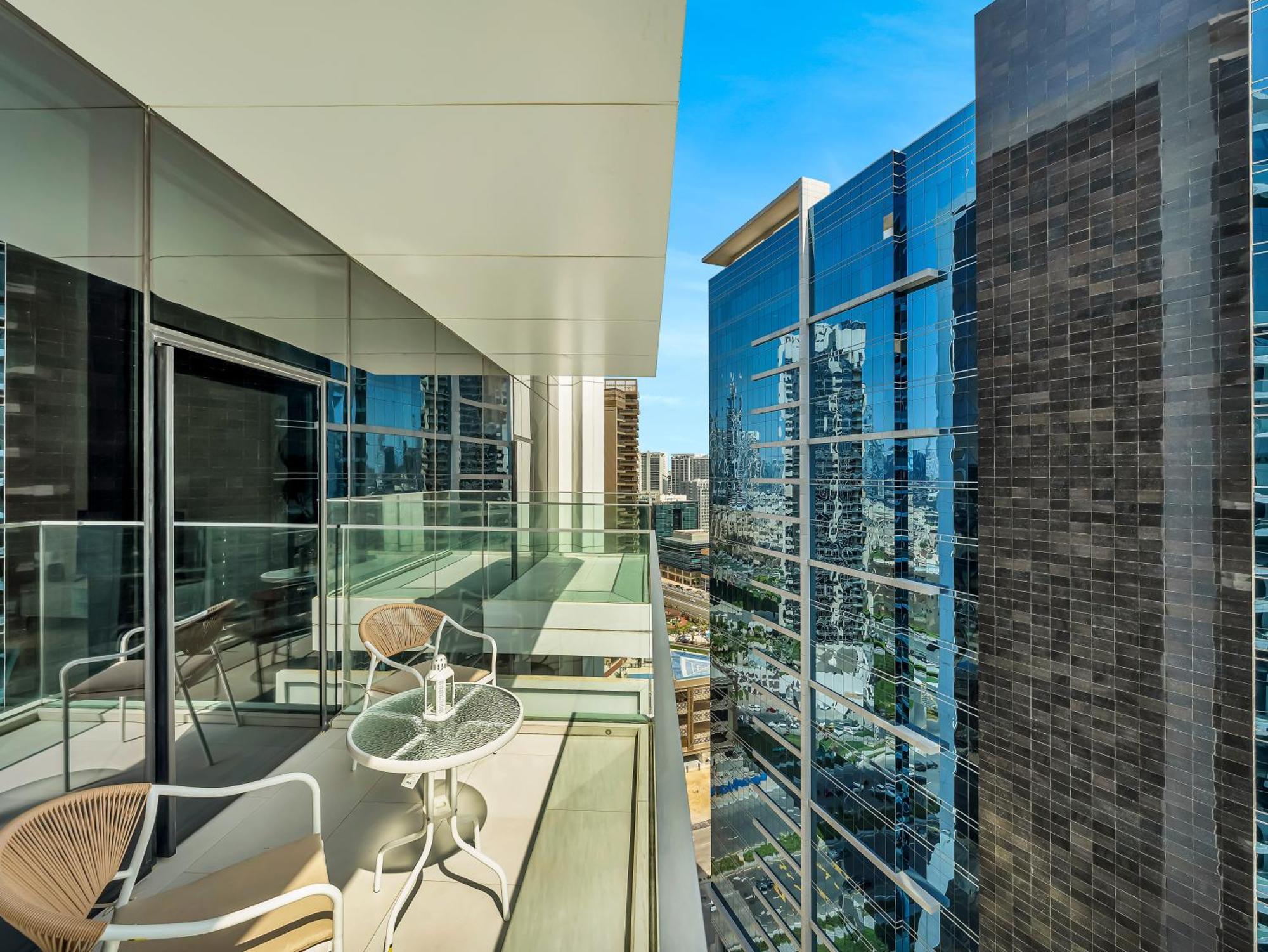 Apartment Lux Near Burj Khalifa In Business Bay *