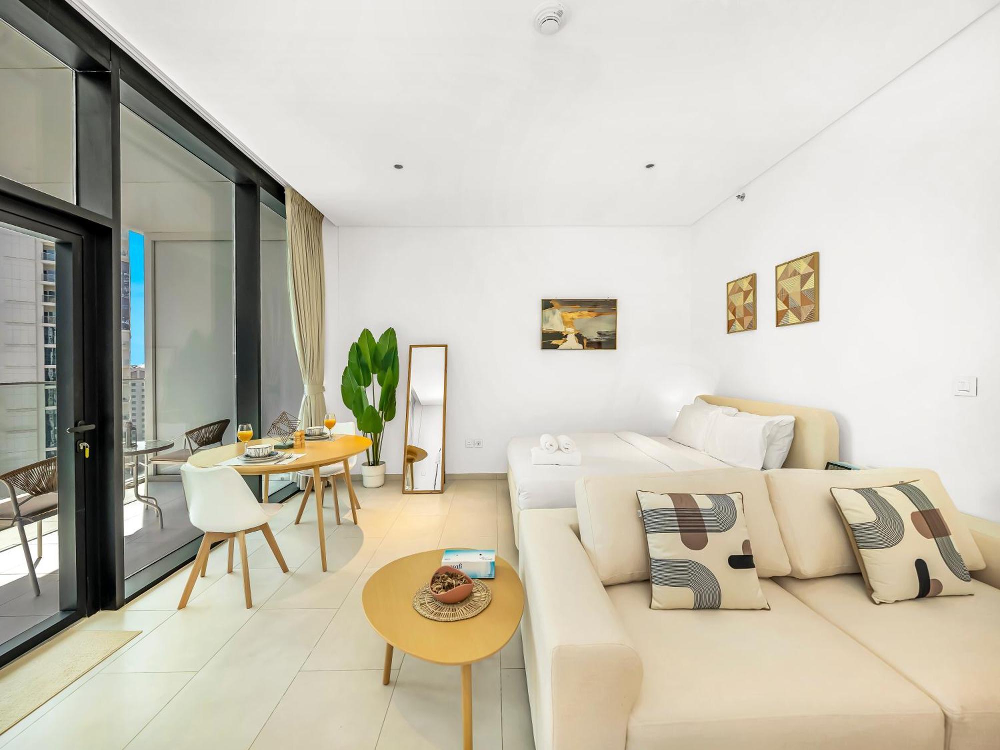 Apartment Lux Near Burj Khalifa In Business Bay Dubai