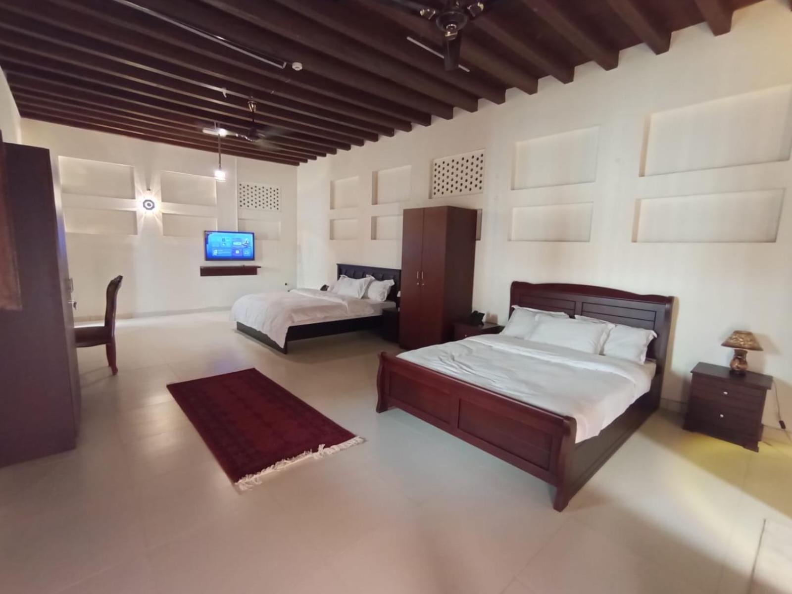 Hyba Heritage Hotel *