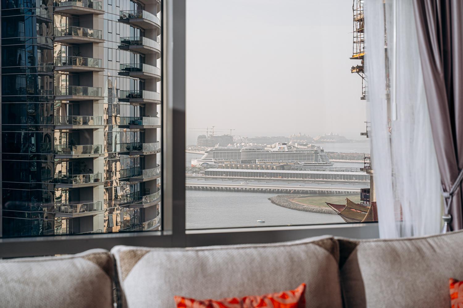 Space 1br At The Park Island For 6 People With Sea And Marina View Dubai