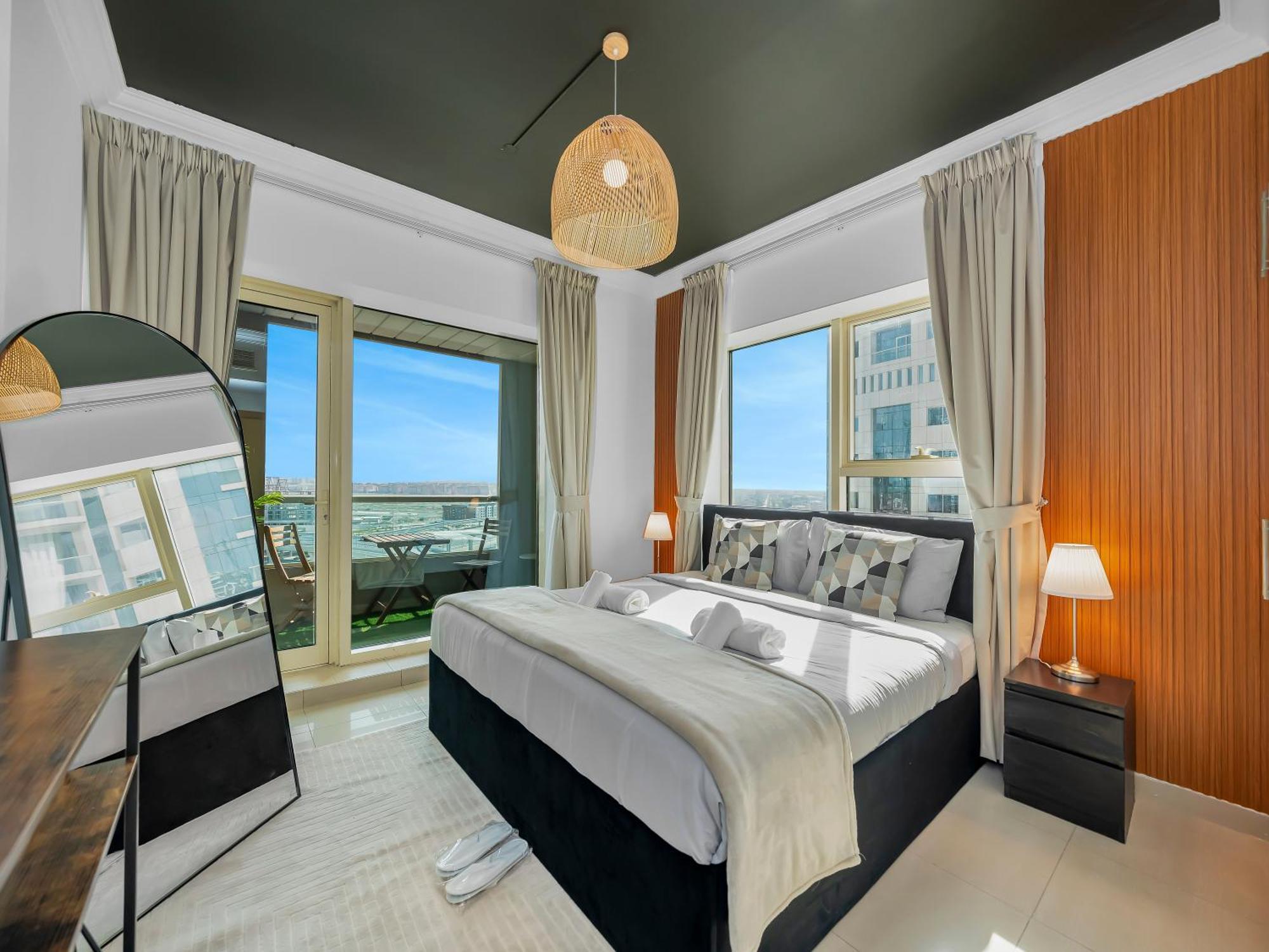 Apartment Luxurious In The Heart Of Marina Dubai