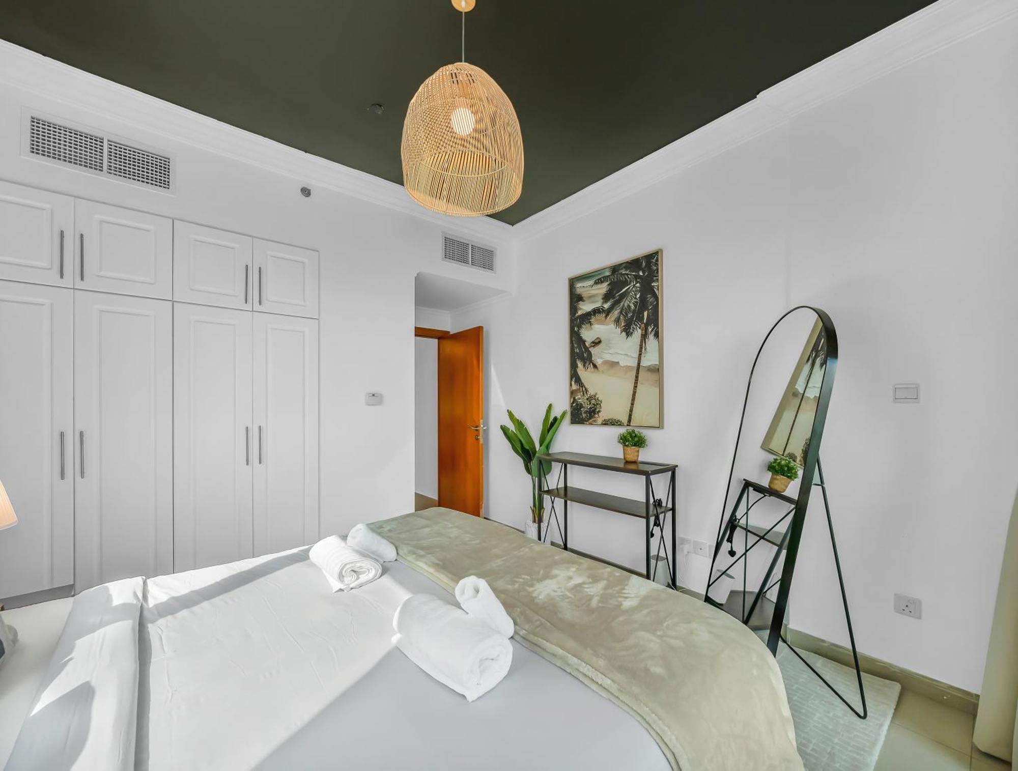 Apartment Luxurious In The Heart Of Marina *