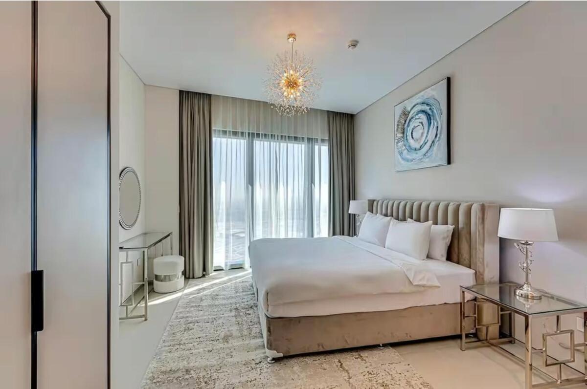 Your - Marina View W Private In Address Apartment