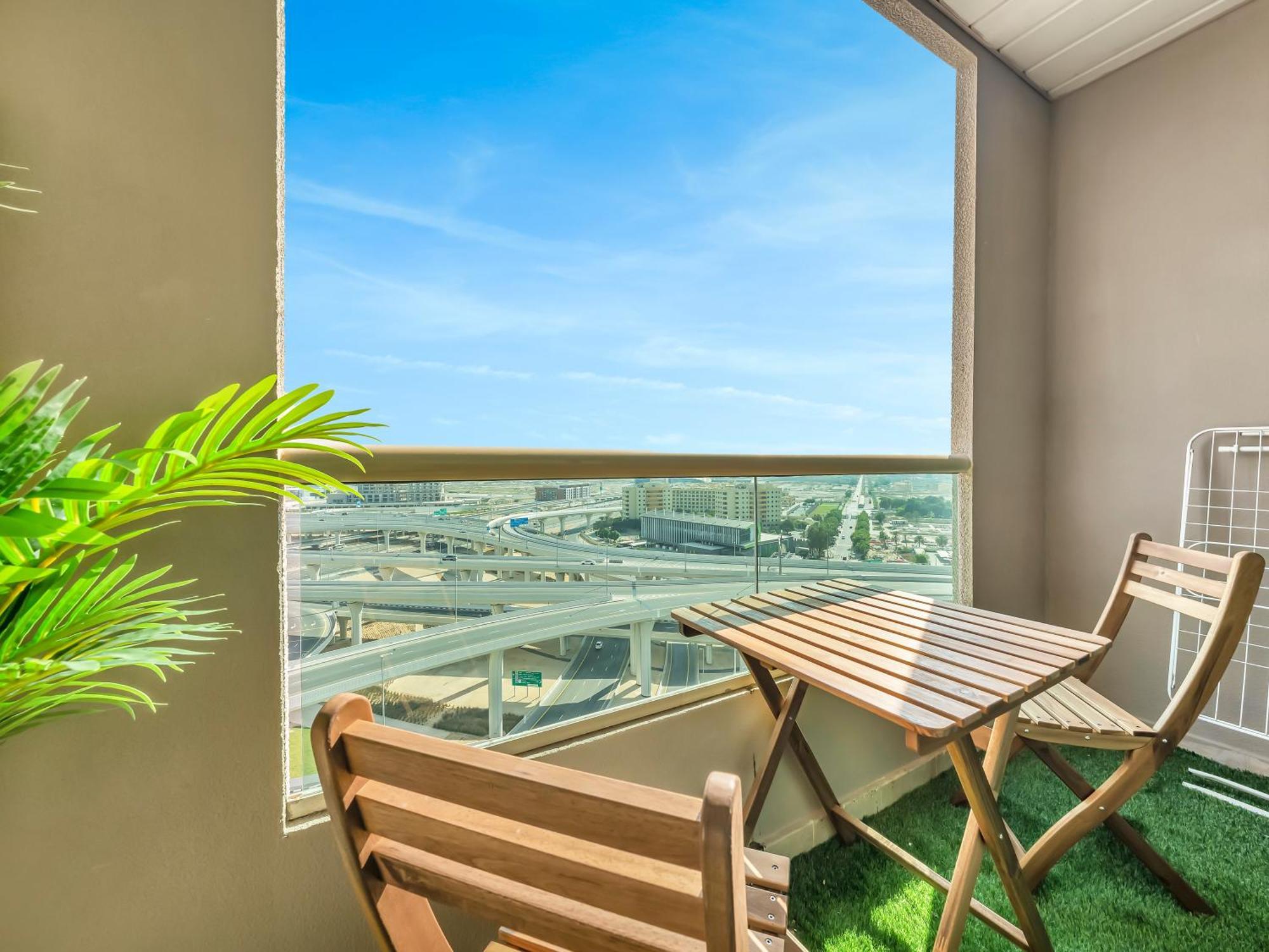 Luxurious In The Heart Of Marina * Dubai