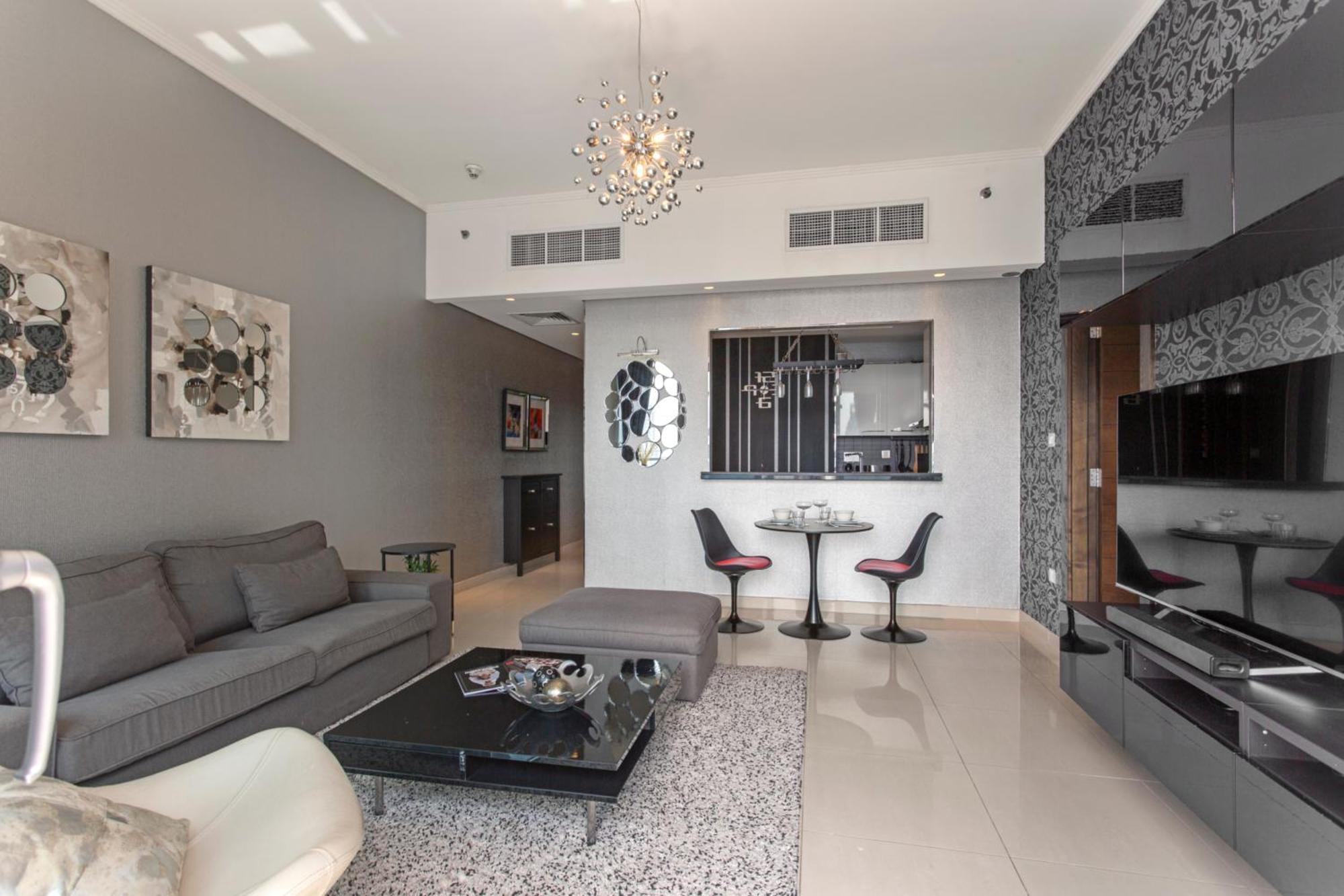 Apartment Classy 1 Bedroom With Marina View Dubai