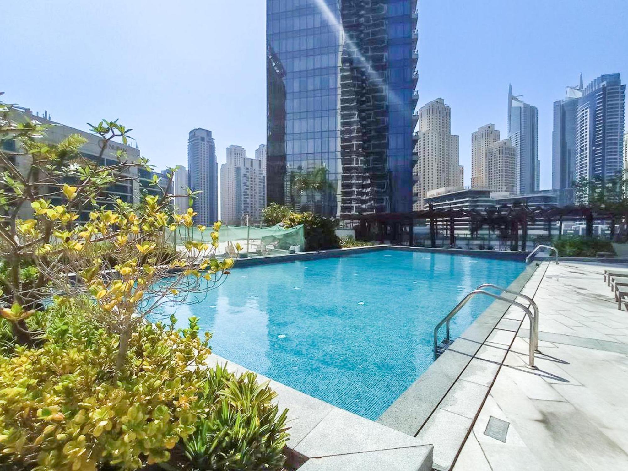 Classy 1 Bedroom With Marina View Dubai