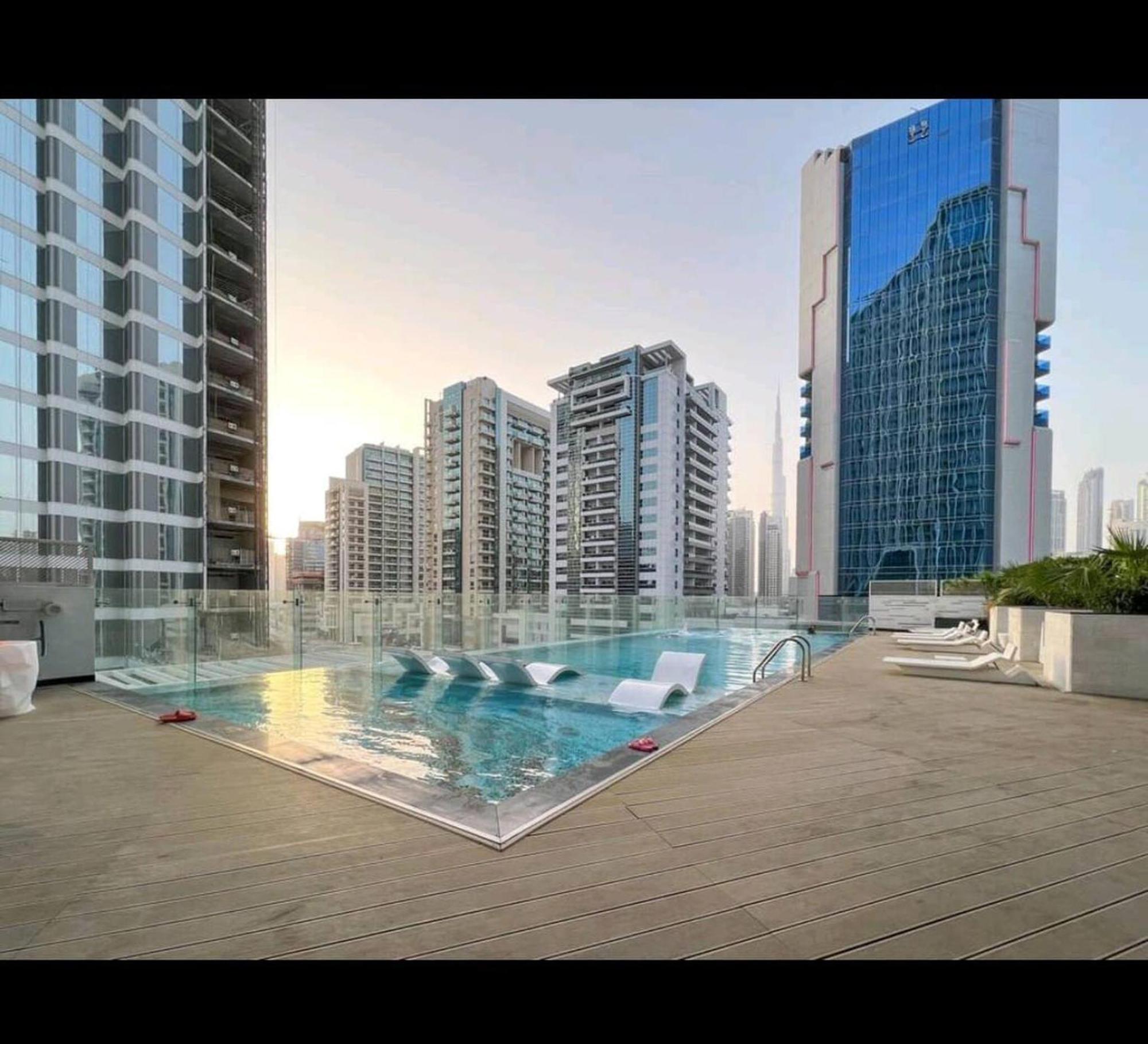Stylish Bayz Danube Burj Khalifa View Pool