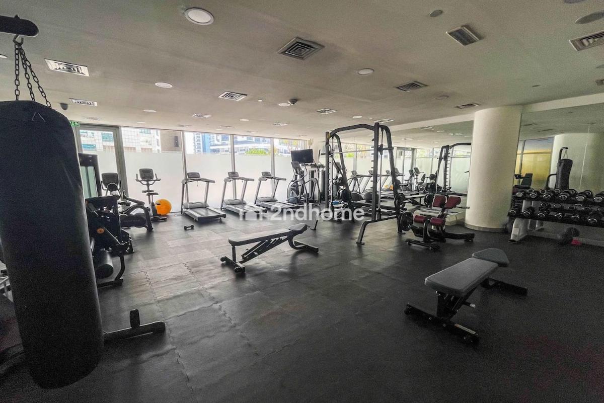 Group-ready Luxury Unit Fit Upto 8 Guest Apartment Dubai