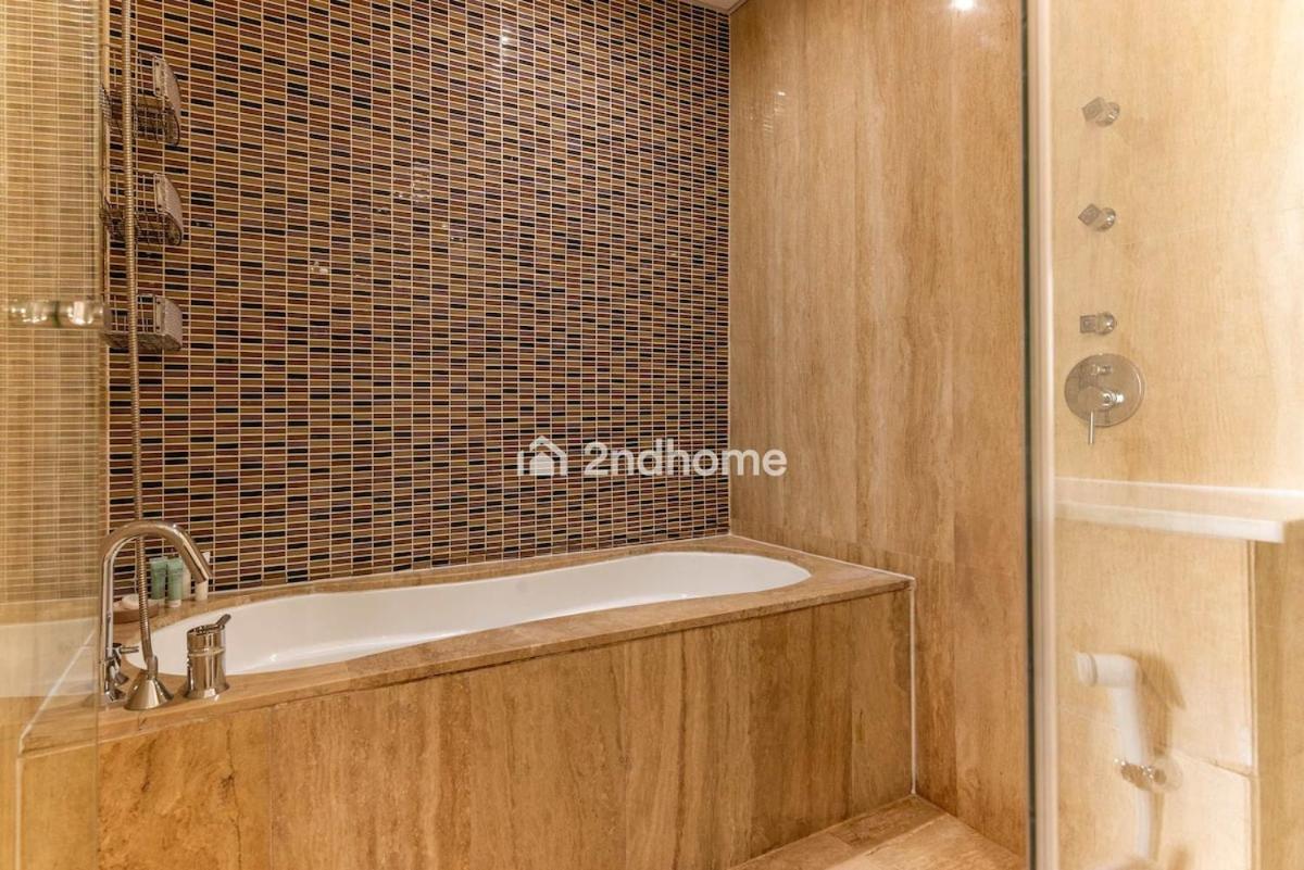 Group-ready Luxury Unit Fit Upto 8 Guest * Dubai