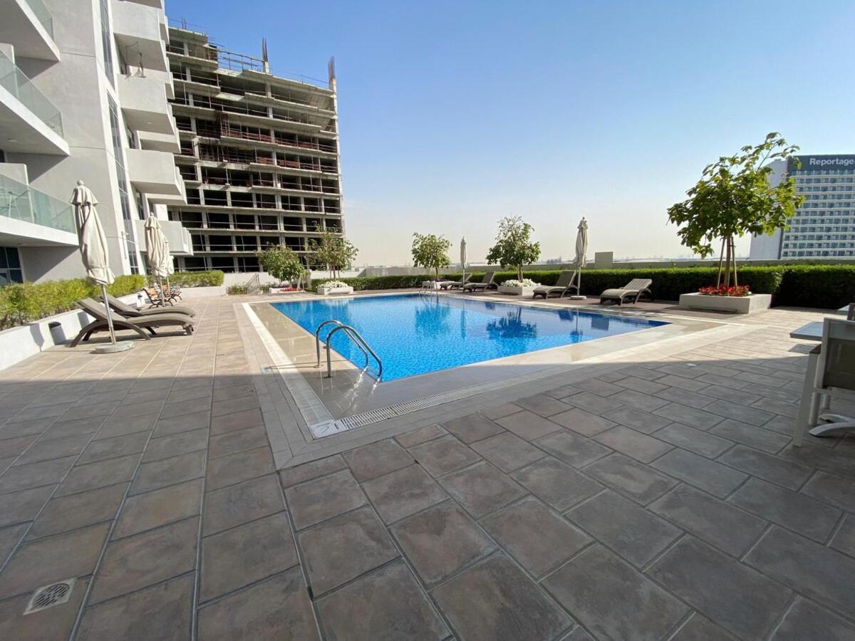 Furnished Next To Metro Apartment