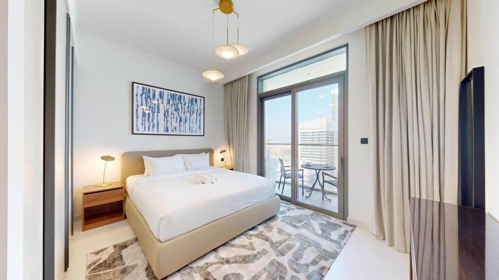 Marina Vista - Airy One Bedroom In Marina Apartment