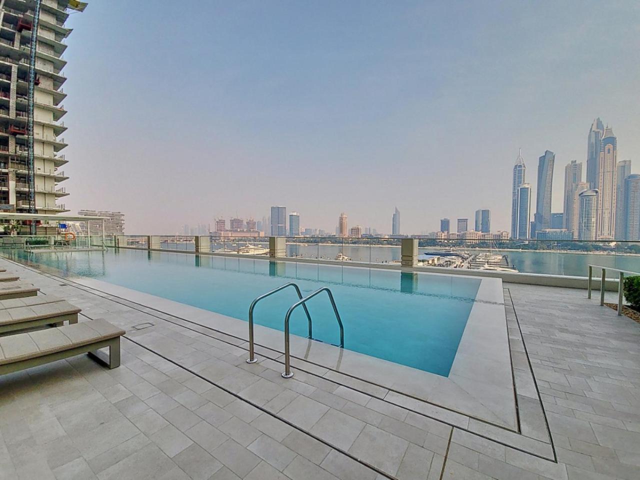 Apartment Marina Vista - Airy One Bedroom In Marina *