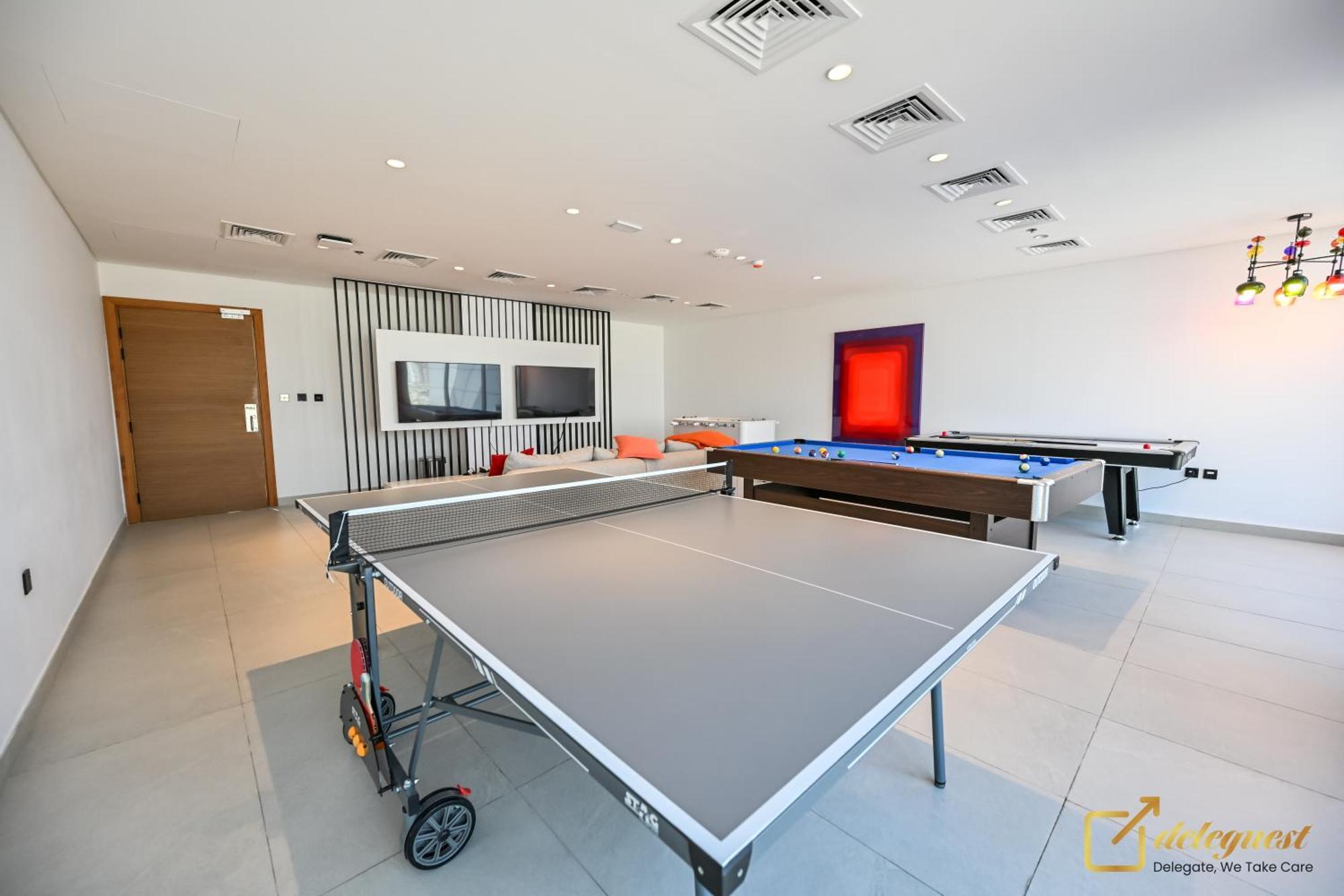 Apartment In Al Furjan 5min To Bus Stop By Deleguest Dubai