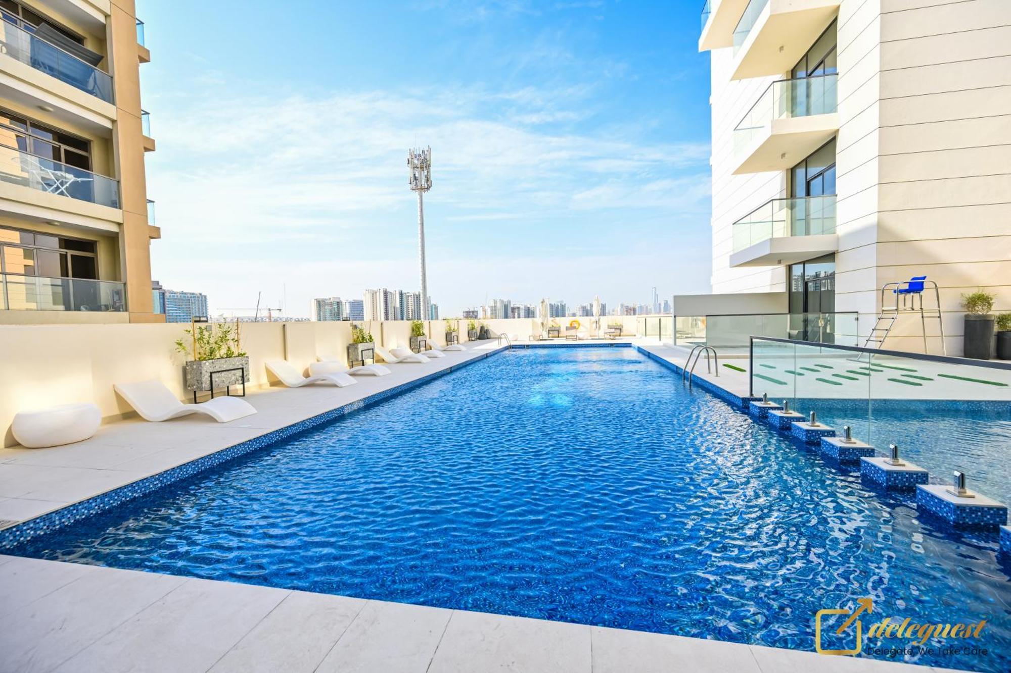 Apartment In Al Furjan 5min To Bus Stop By Deleguest Dubai