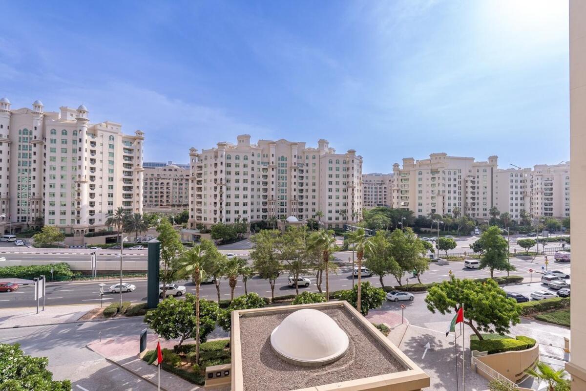 Elegant 3br Near In Palm Jumeirah