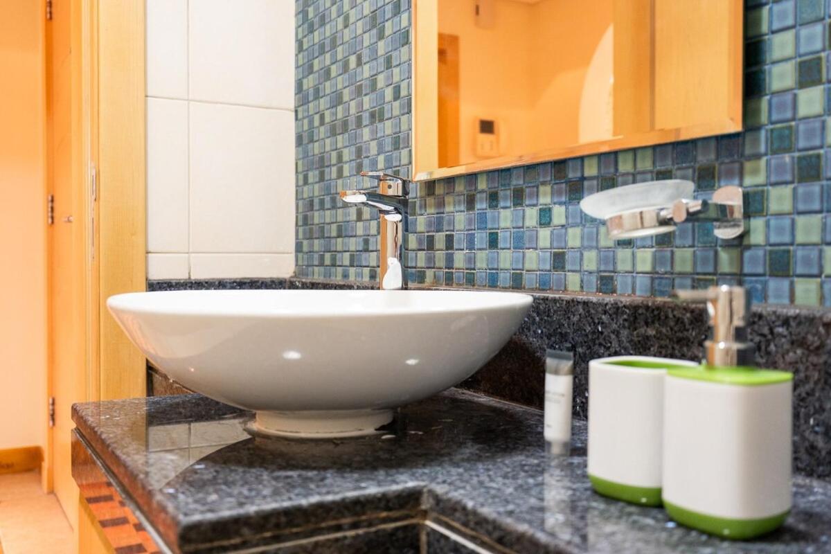 Elegant 3br Near In Palm Jumeirah Apartment