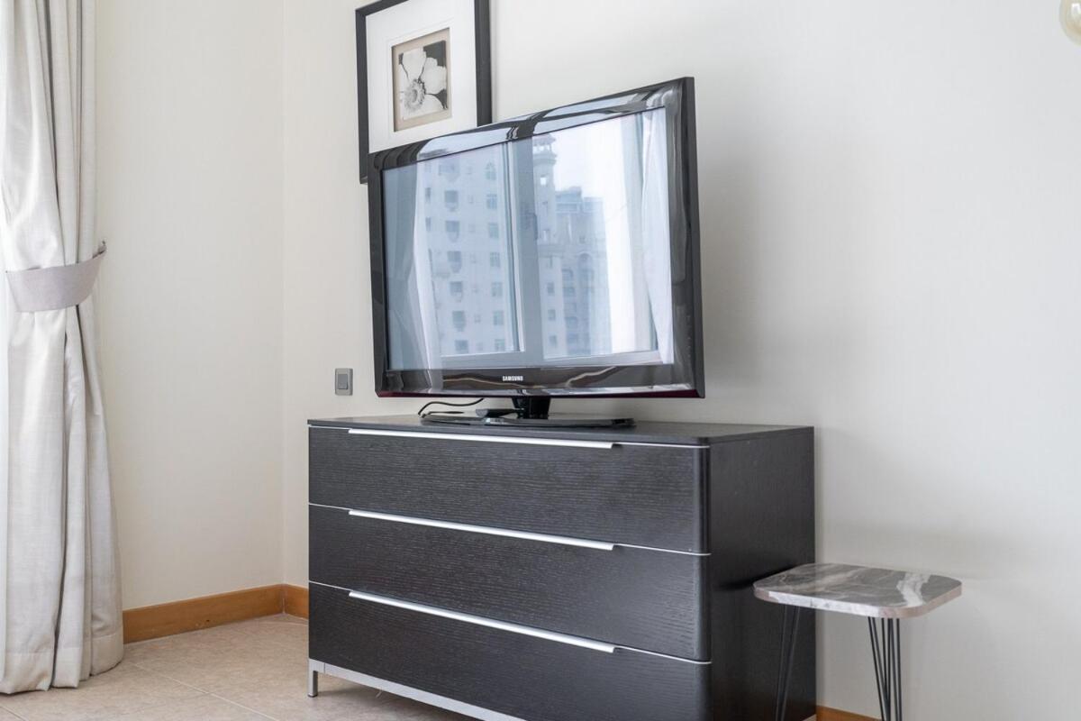 Elegant 3br Near In Palm Jumeirah Apartment Dubai