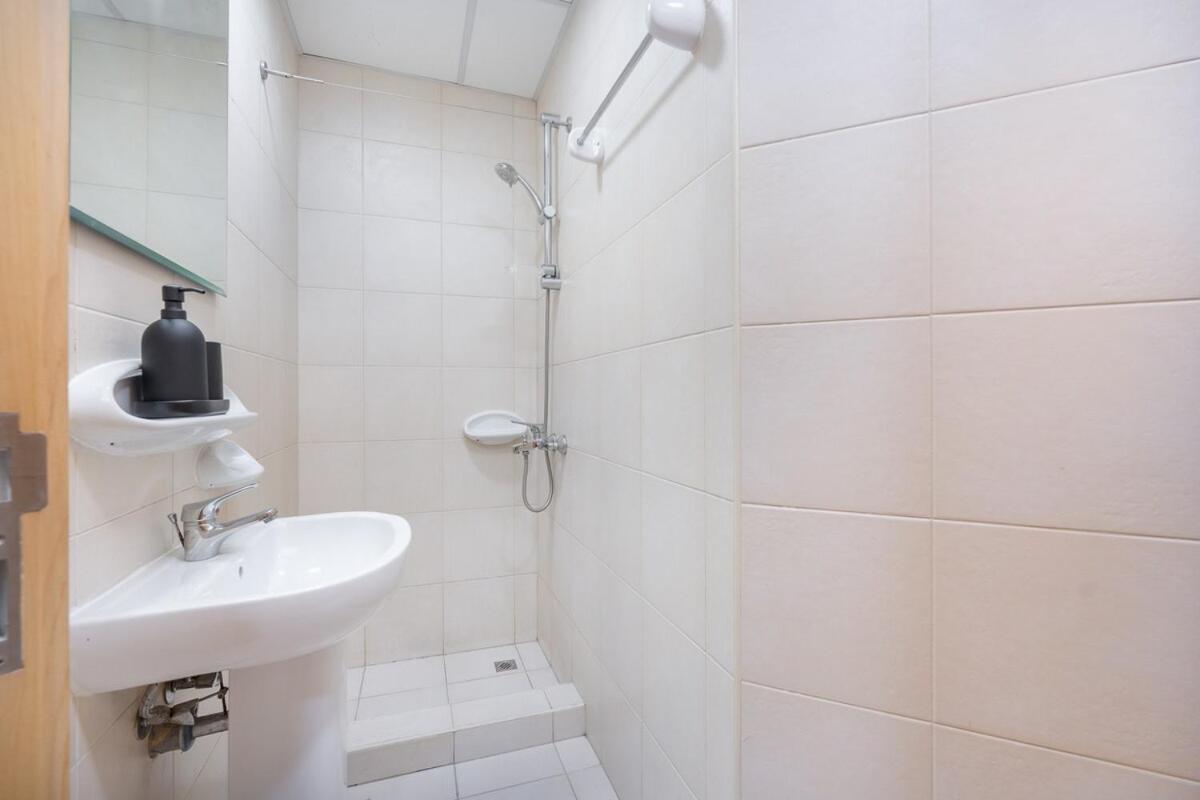 Elegant 3br Near In Palm Jumeirah Apartment *