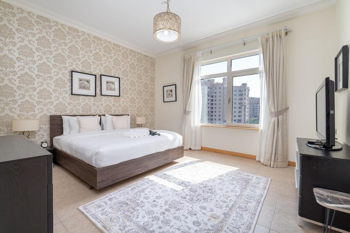 Elegant 3br Near In Palm Jumeirah *