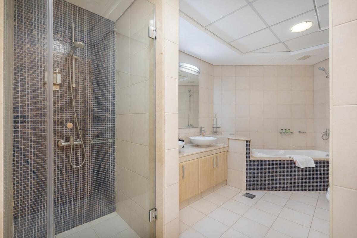 Elegant 3br Near In Palm Jumeirah Apartment Dubai