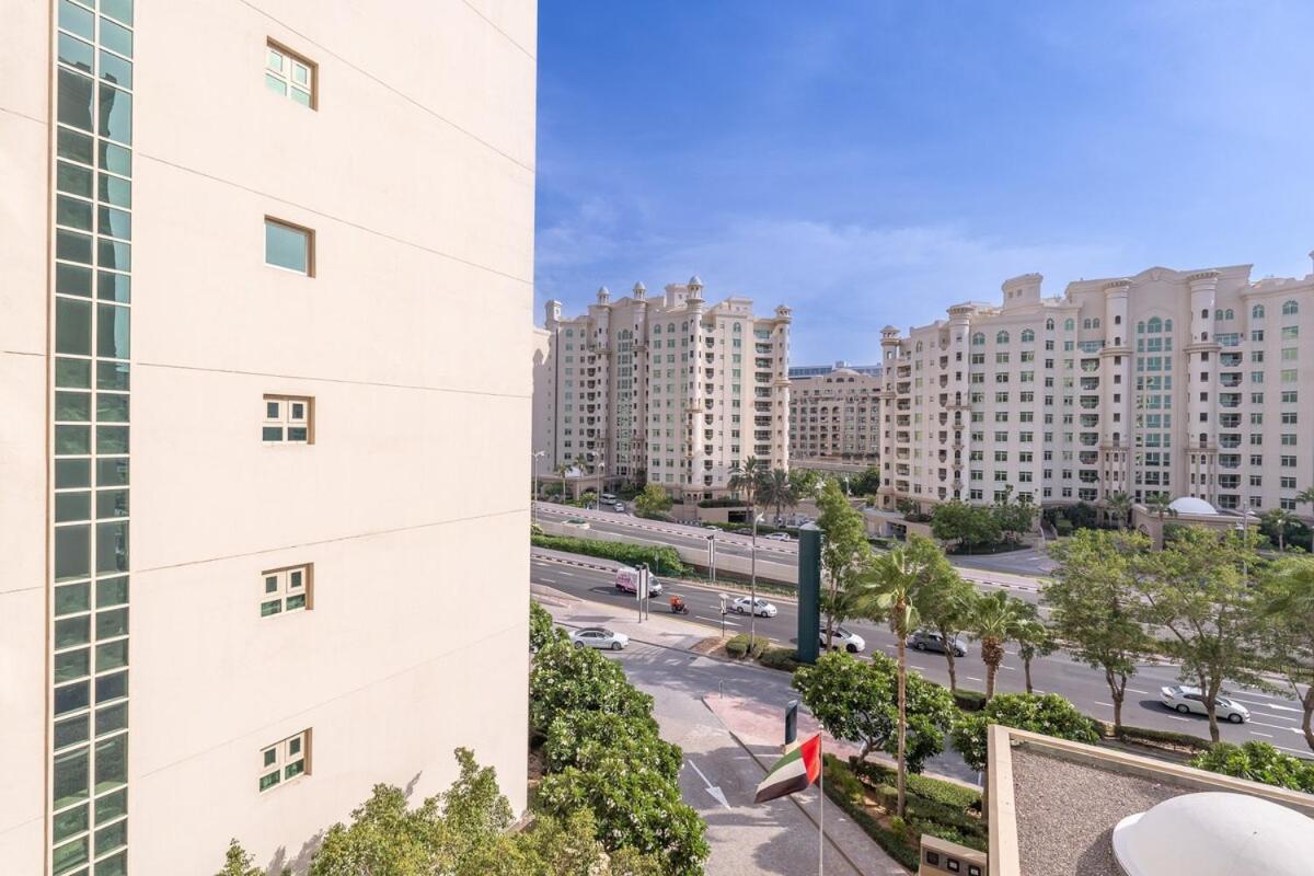Apartment Elegant 3br Near In Palm Jumeirah Dubai