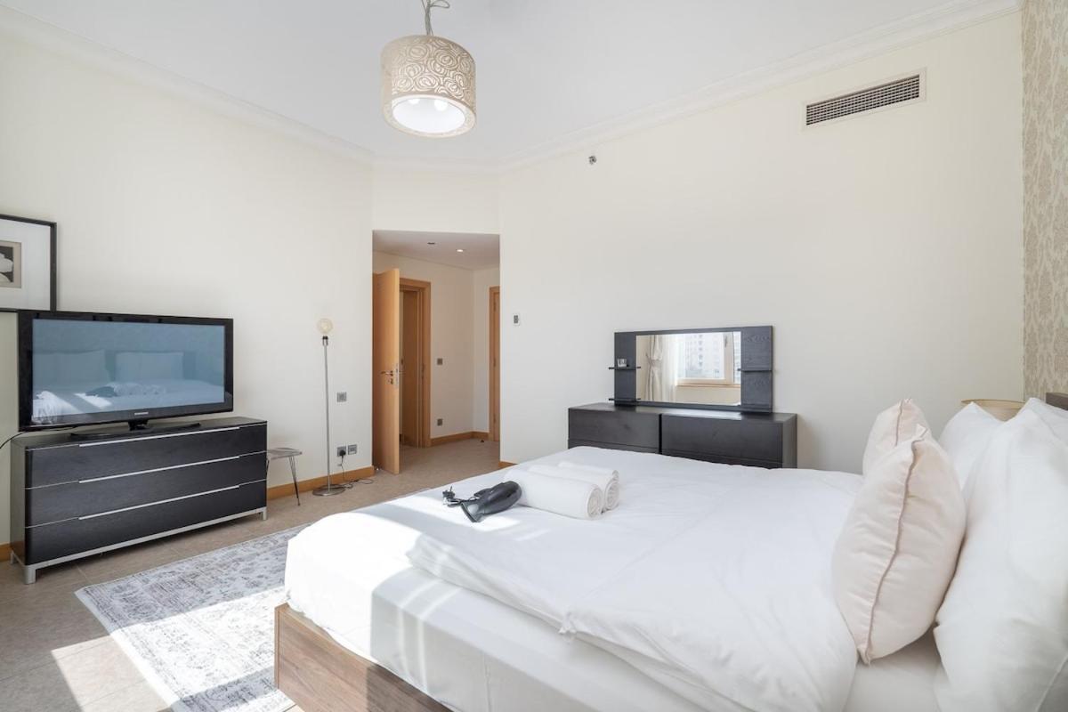 Elegant 3br Near In Palm Jumeirah *