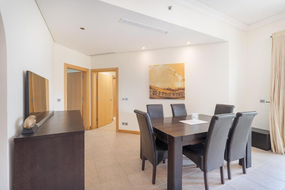 Apartment Elegant 3br Near In Palm Jumeirah Dubai