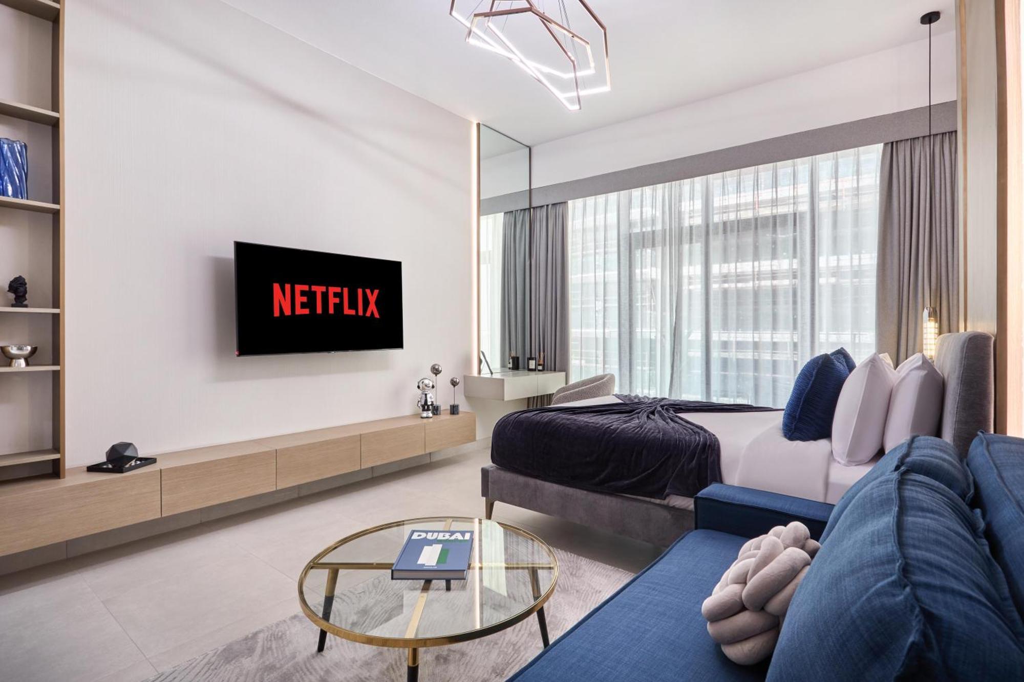 Lux High-rise 12th Floor Westwood Grande Apartment Dubai