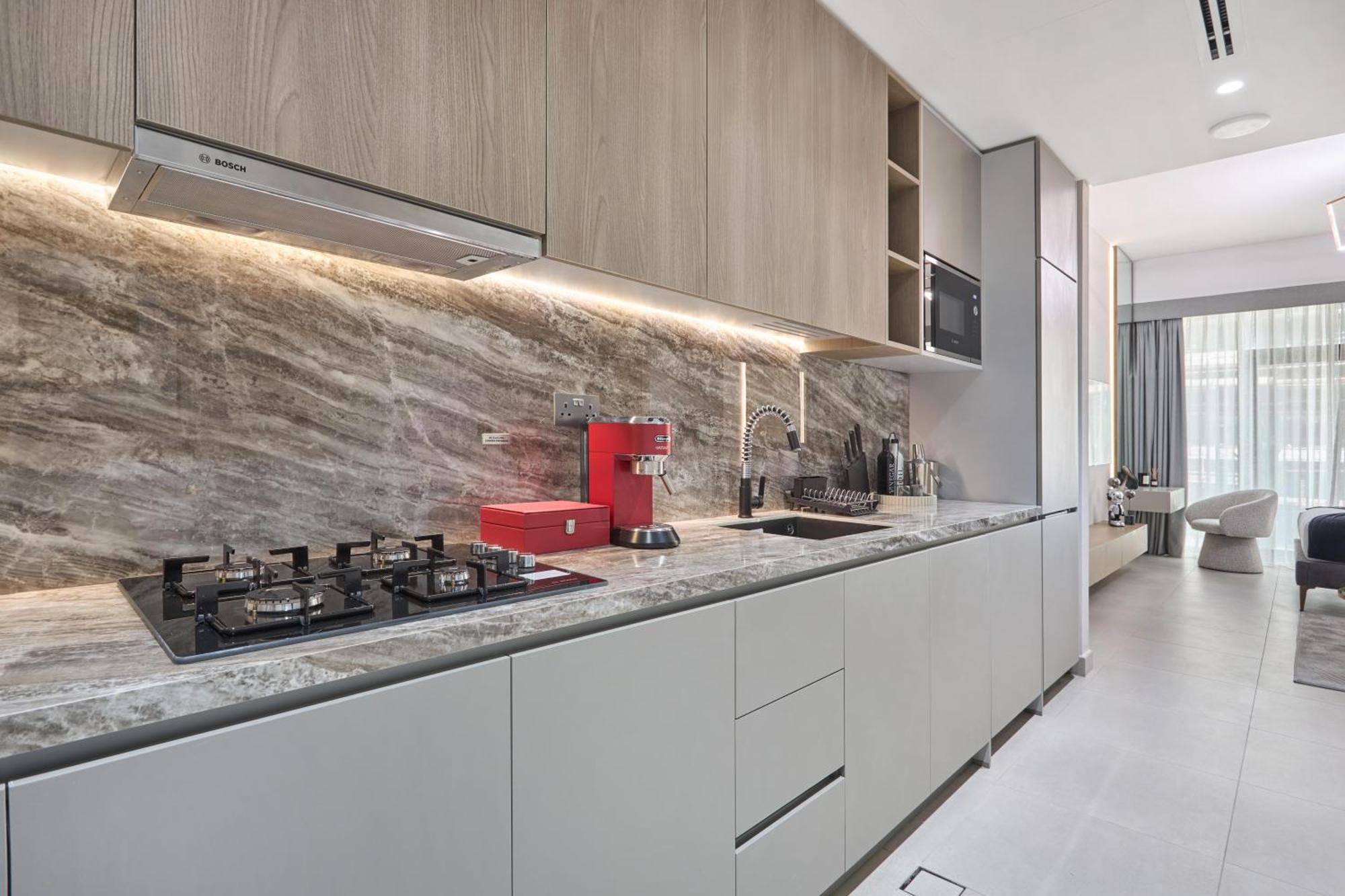 Lux High-rise 12th Floor Westwood Grande Apartment