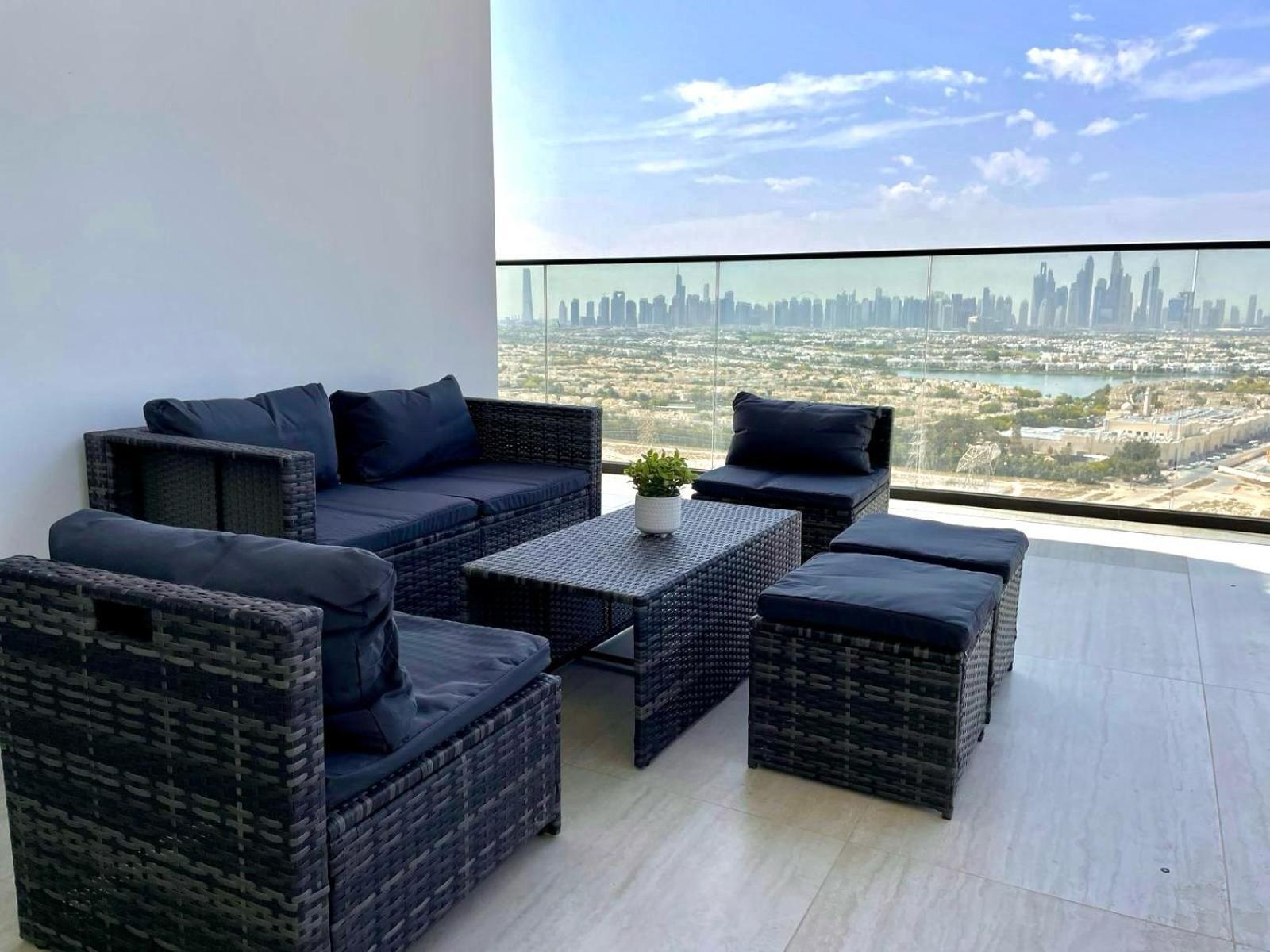 Apartment Premium 2br With Private Pool In Jvc *