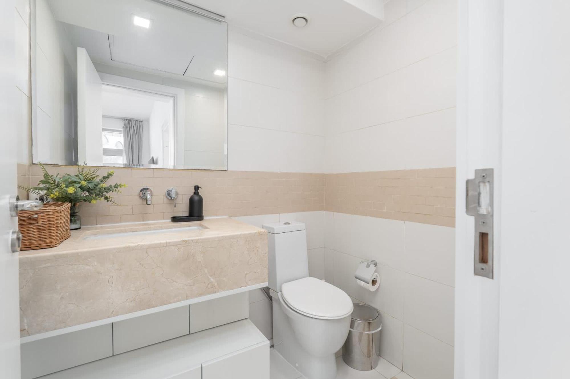 Apartment Remarkable 1 Bedroom Flat In Blakely Tower Dubai