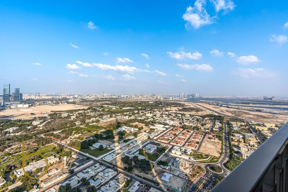 Downtown Views - Burj Khalifa & Direct Mall Access Apartment *