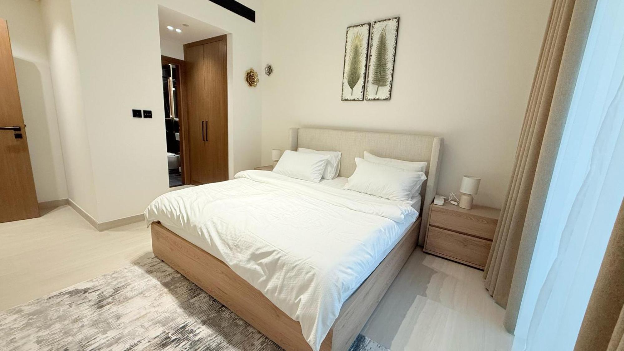 Apartment 1 Bhk With Panoramic View *