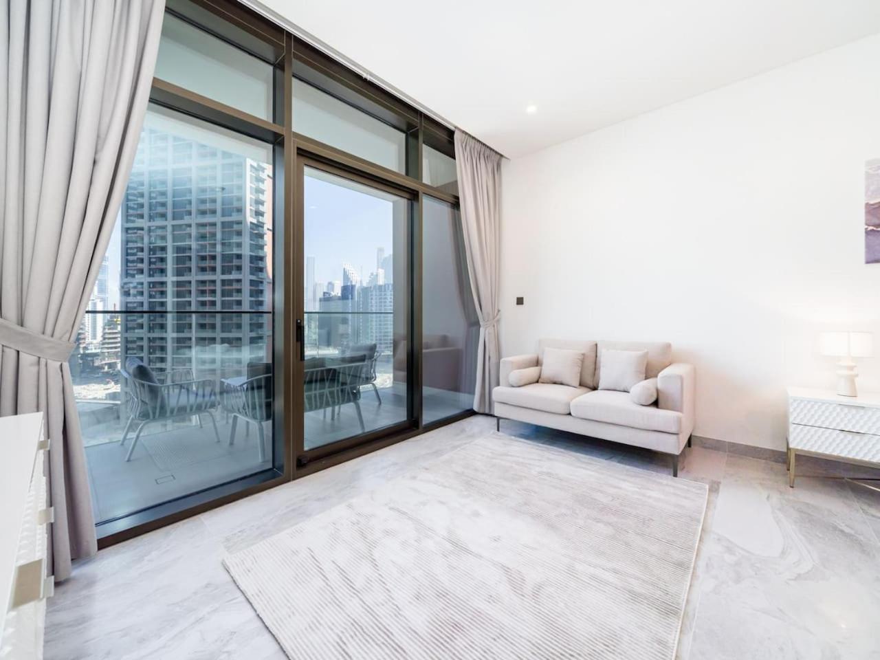 Apartment Stunning With Full Burj Khalifa View *