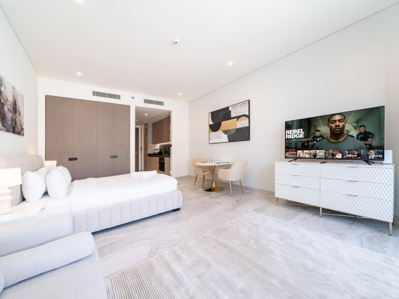 Apartment Stunning With Full Burj Khalifa View