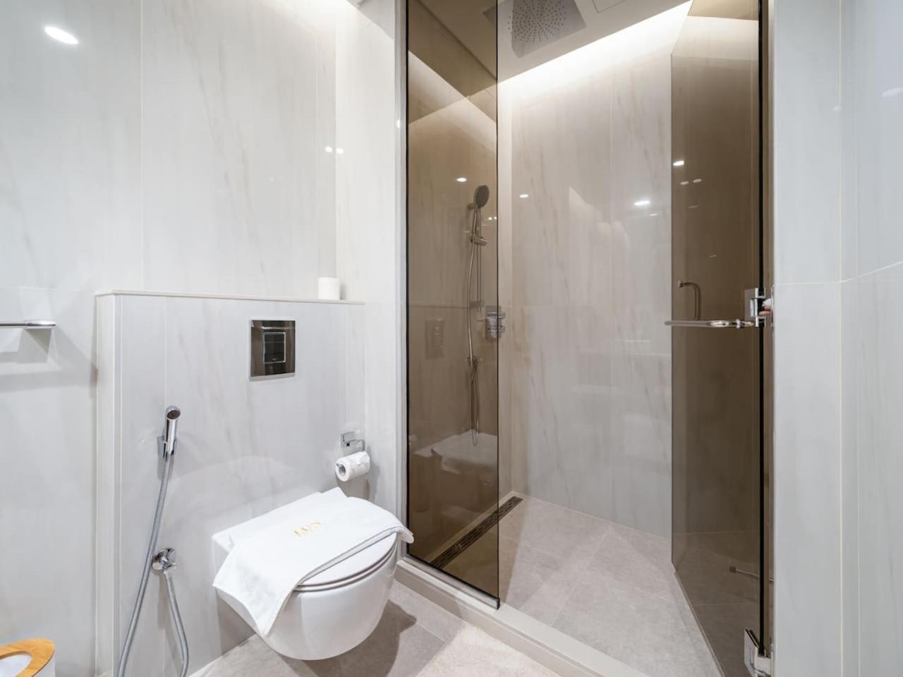 Apartment Stunning With Full Burj Khalifa View Dubai