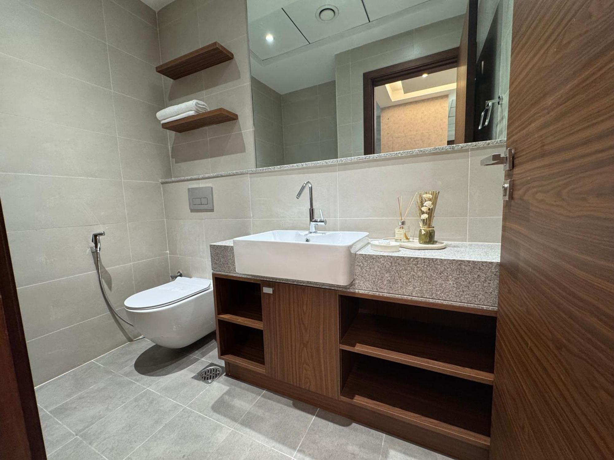 Apartment Ashri Luxe On Sheikh Zayed 5 Mins Downtown Near Metro Dubai