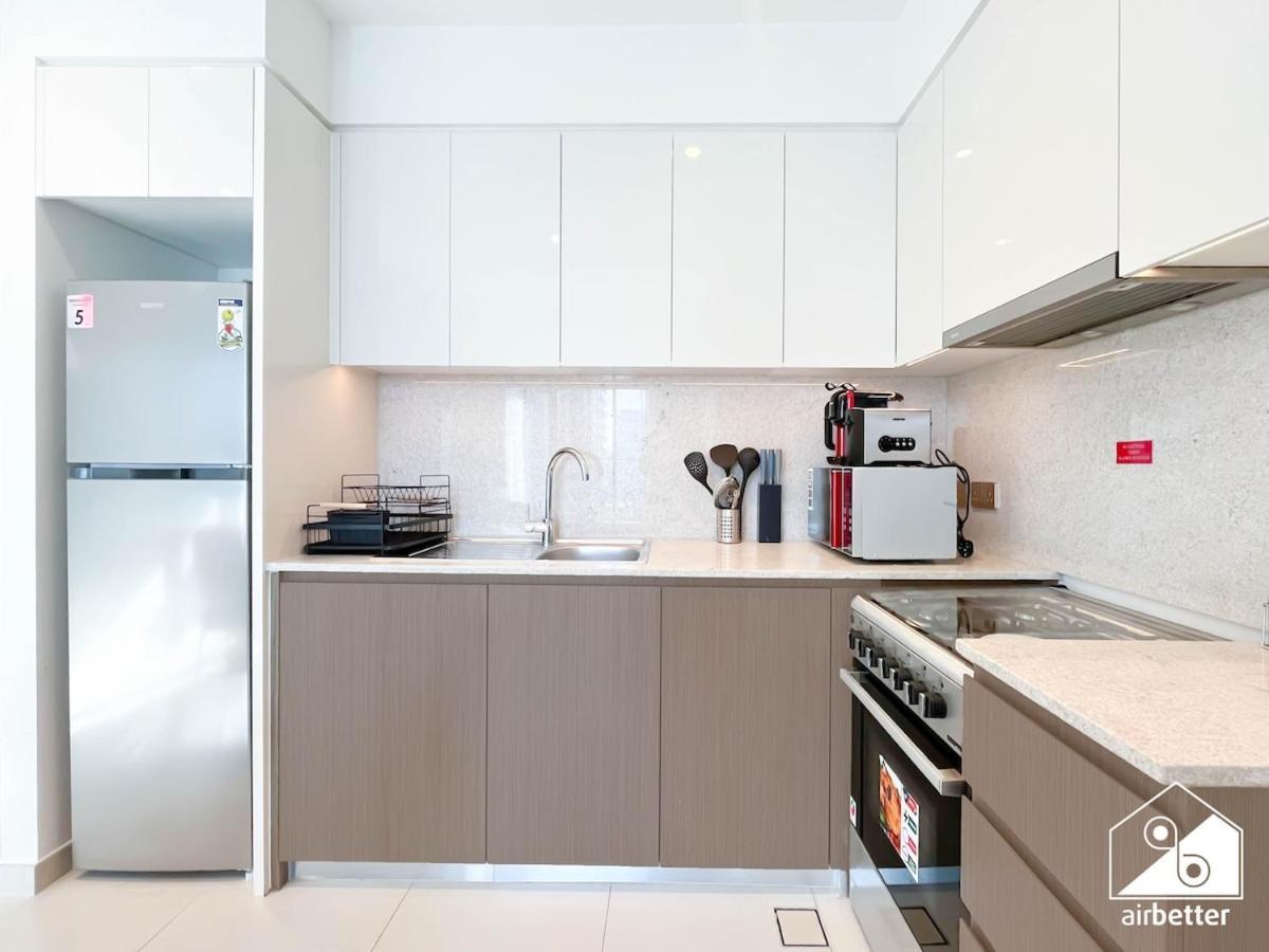 Apartment Burj Royale Elegance Cityscape From Your Balcony *