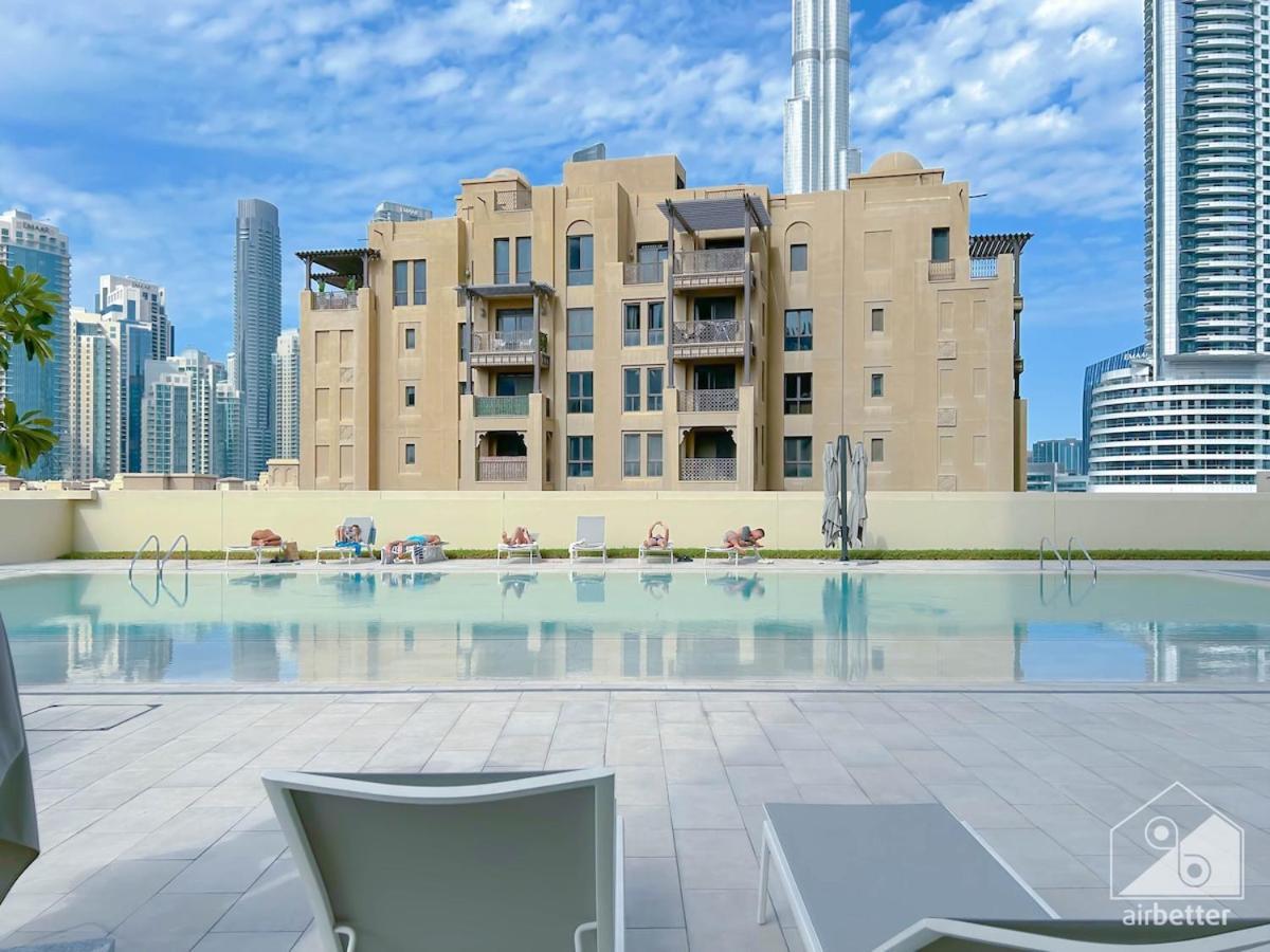 Burj Royale Elegance Cityscape From Your Balcony * Dubai