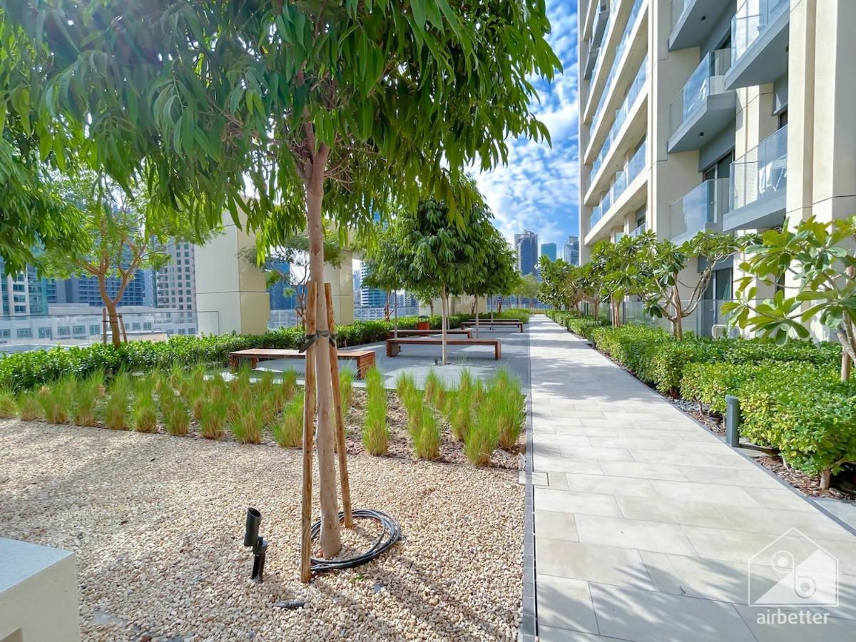 Apartment Burj Royale Elegance Cityscape From Your Balcony *