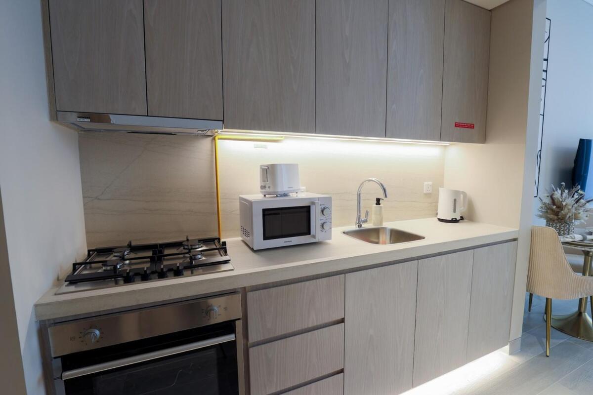 Modern In Condor Concept7, Jvc *