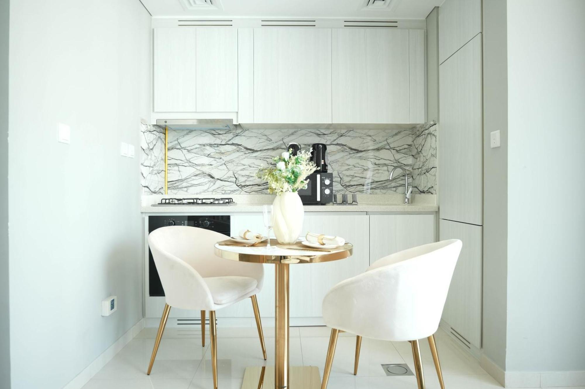 Apartment Keyrock Living - Lakeview Luxury In Zada Tower *